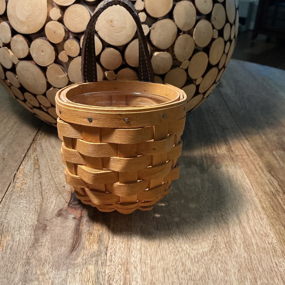 Longaberger 2002 Gatehouse XS Basket
